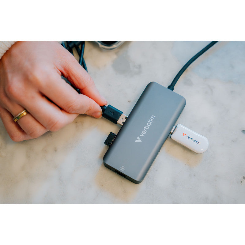 Verbatim USB-C Essentials Multi- Port Hub 6 Port mit RJ45