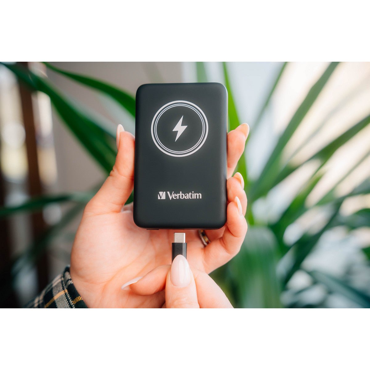 Verbatim Charge 'n' Go Power Bank - 5.000 mAh - magnetisch - wireless - schwarz - trend - shop.deals