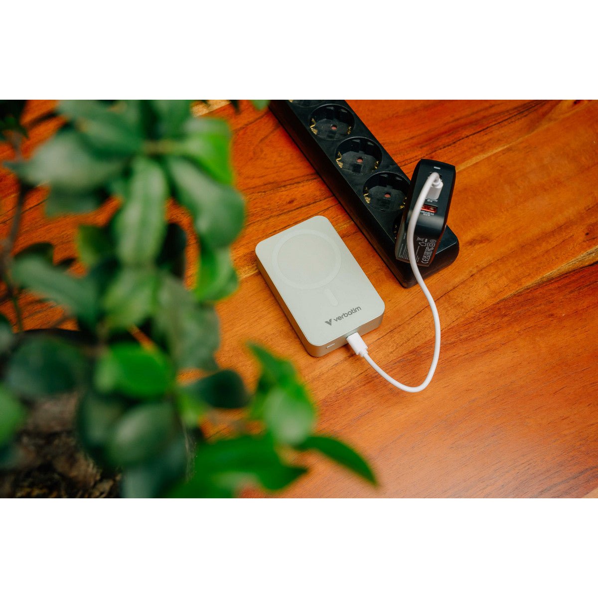 Verbatim Essential Power Bank - 20.000 mAh - magnetisch - wireless - grün - trend - shop.deals