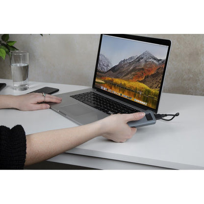 Verbatim - Fingerprint Secure SSD - USB 3.2 Gen. 1 - USB - C - 2,5" - 1TB - trend - shop.deals