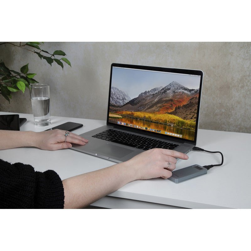 Verbatim - Fingerprint Secure SSD - USB 3.2 Gen. 1 - USB - C - 2,5" - 1TB - trend - shop.deals